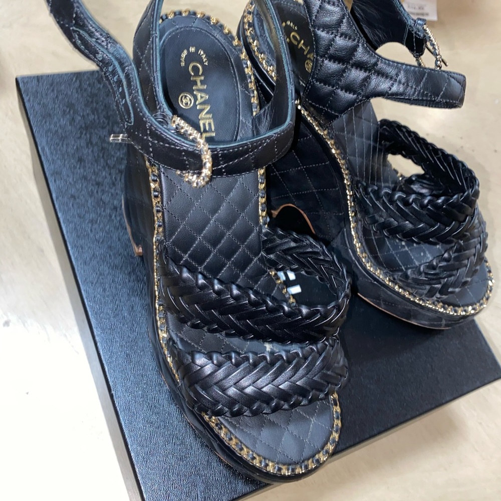 chanel wedges 100% authentic